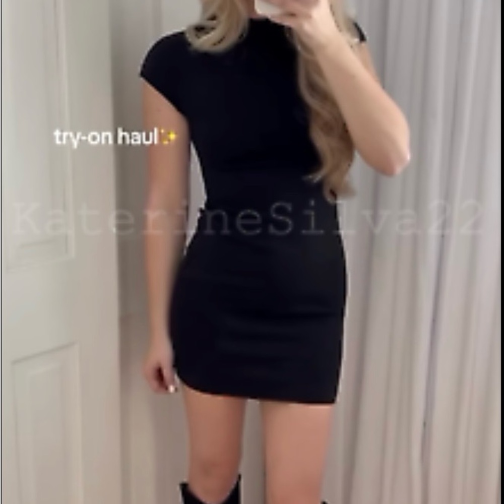 Elegant Black Dress